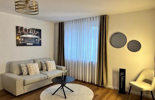 Perlach Apartment | Modern City Apartment 3