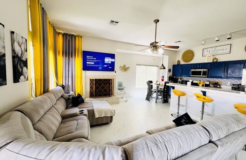 North Las Vegas House | Modern-Clean-Comfortable 3BR/2BT Game Room, Family Room.