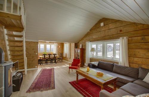 Beitostolen Ski Chalet | Modern Comforts, and Ski Access