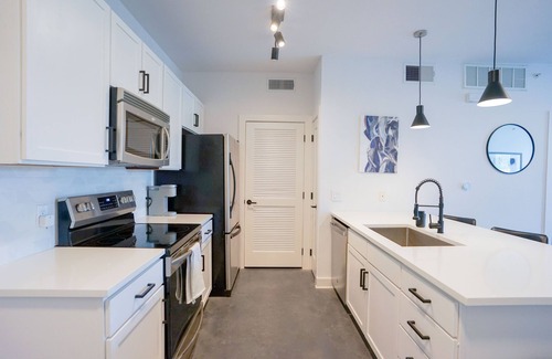 Austin Condo | Modern Condo in Central Austin