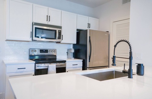 Austin Condo | Modern Condo in Central Austin