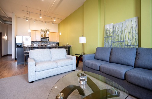 Holland Condo | Modern Condo in Downtown Holland: The Ontario