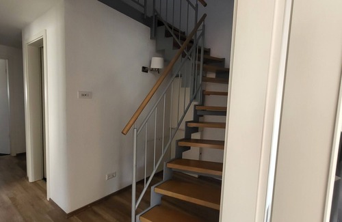 Uhingen Apartment | Modern condominium near Stuttgart