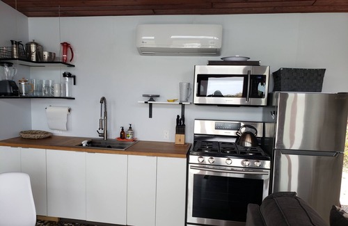 Estate Morning Star North Cottage | Modern cottage with stunning views and awesome location