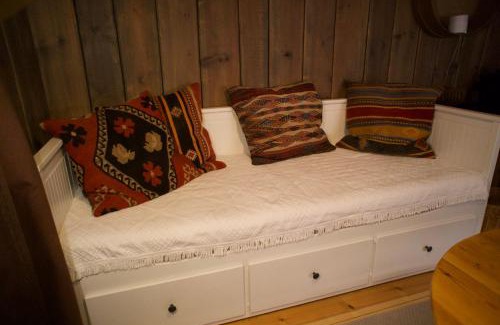 Orsa Ski Chalet | Modern cottage winter house