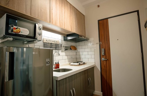 Loyola Heights Condo | Modern & Cozy 2Bed Studio in Katipunan w/All Essentials+Fast Internet+Netflix