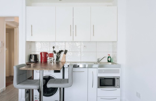 Bayswater Apartment | Modern Cozy Studio Flat in Central London! Zone 1