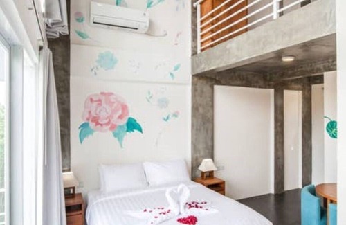 Pererenan Hotel | Modern, Deluxe Room with pool view #2