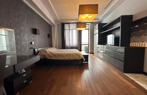 Kentron Apartment | Modern designed apartment with big balcony