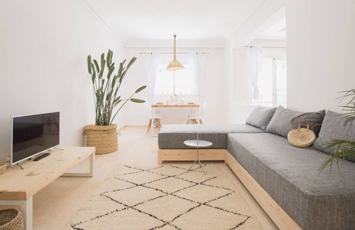 Essaouira Apartment | Modern ☼ European Apartment ♥ 1 min. walk to beach