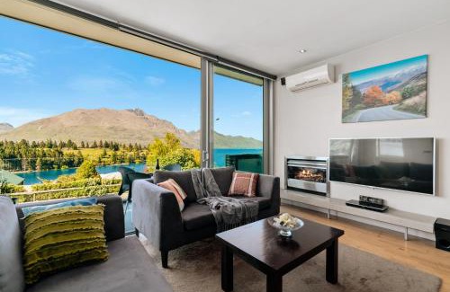 Queenstown Apartment | Modern Executive Living in Pounamu