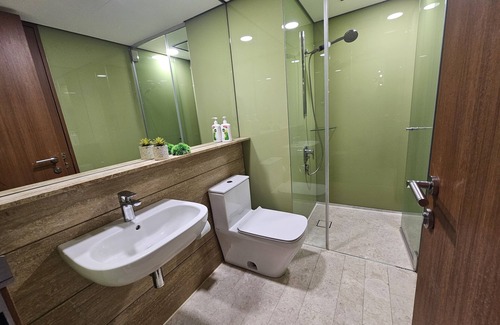 Golden Triangle Condo | Modern Family-3BR W/2BA-Suite-Neighbouring KLCC, Kuala Lumpur, Malaysia