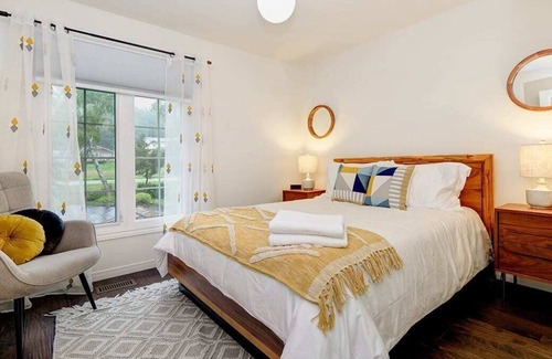 Carrying Place House | Modern Family and Pet Friendly Home in Prince Edward County with Pool and Canal