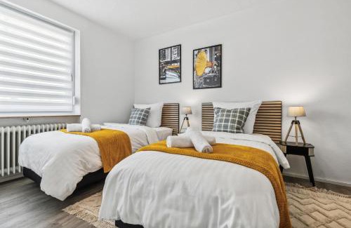 Homburg Apartment | Modern Family & Business Apartment in Homburg - nahe Uniklinik - ruhig gelegen - 3 SZ - bis zu 6 Pers - Balkon - Badewanne - WLAN 250 Mb - Parkplätze - Self-Check-in