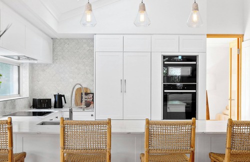 Kallaroo House | Modern Family Home with Pool and Entertaining Area