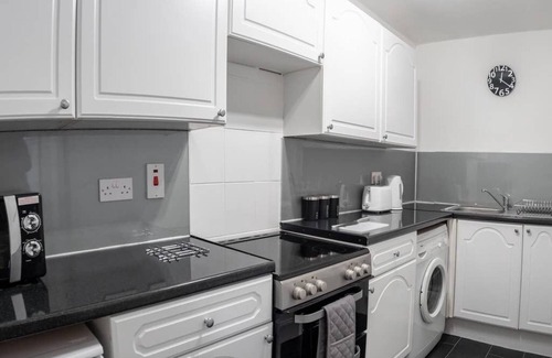 Glenisla Apartment | ☆Modern Flat, Close to University and City Centre☆
