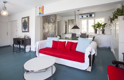 Psirri Apartment | Modern Fully Equipped Apartment with Balcony and Rooftop - CT1