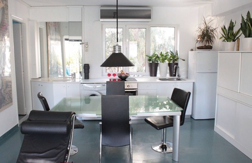 Psirri Apartment | Modern Fully Equipped Apartment with Balcony and Rooftop - CT1