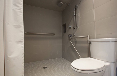 North End House | Modern Get Away - The Boat House