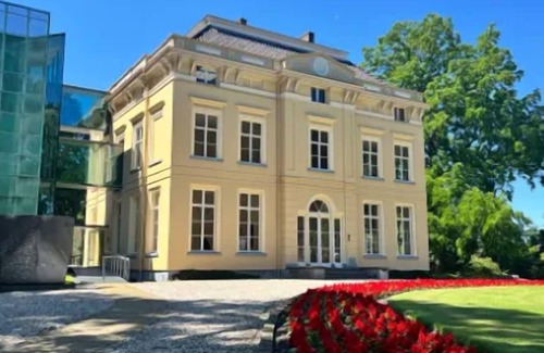 Wageningen House | Modern Getaway in Scenic Nature w/Spa & Dining | Reserves & Landmarks Nearby