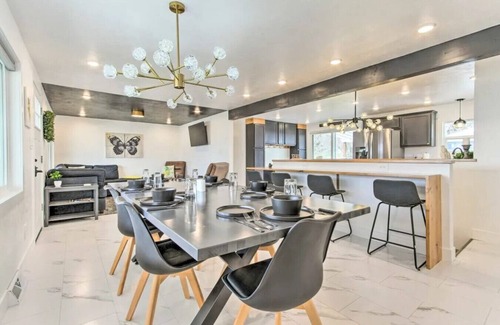 Great Falls House | Modern Great Falls Gem: Luxurious 4-Bedroom Designer Ranch Style Home with Hot Tub | Wrecked & Refined