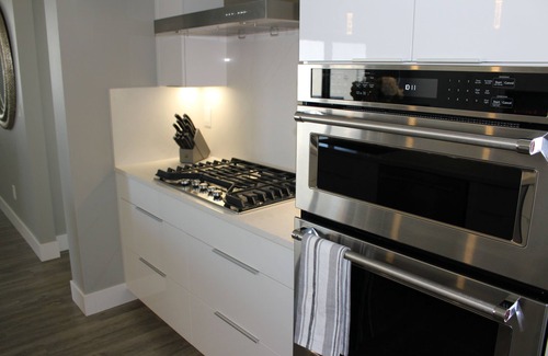 College Place House | Modern Haven That Sleeps 6 and Close to Downtown Walla Walla and Wineries