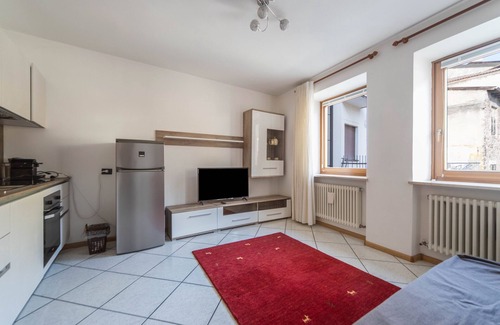 Centro - Piani - Rencio Apartment | Modern Holiday Apartment “Bolzano" with Wi-Fi and Air Conditioning