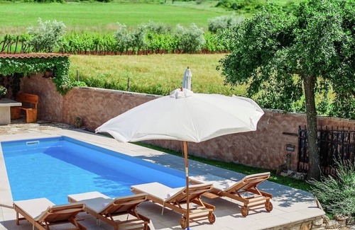 Rosini House | Modern Holiday Home in Porec with Swimming Pool