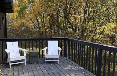 The Galena Territory Apartment | Modern Home in Galena Territory