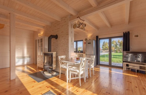 gmina Wolin House | Modern house CORNELLO with garden next to lagoon