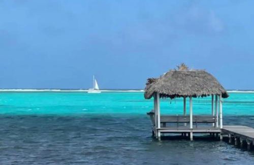 San Pedro Apartment | Modern house with océano view in Belize