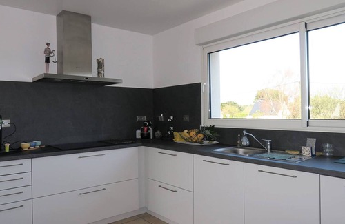 Tregastel House | Modern House with South-Facing Garden & Terrace, 350m from Sea, Trégastel