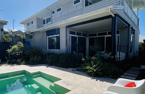 Bangalow Other | Modern Jungle Home in Heritage village 15 min to beaches