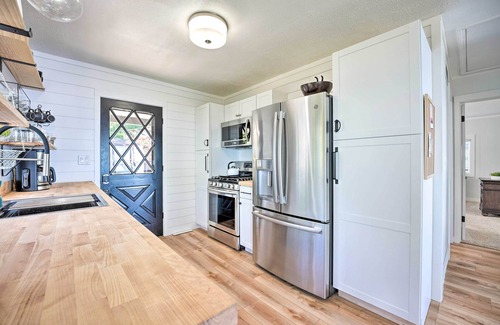 Holland House | Modern Lake Michigan Home with 3 Lakefront Decks!
