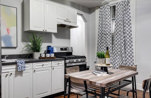 Jackson Ward House | Modern, Lovely and Spacious Home