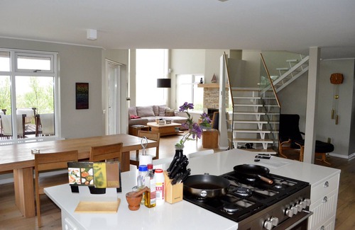 Selfoss House | Modern luxury house in the heart of the Golden Circle. Hot tub and sauna.