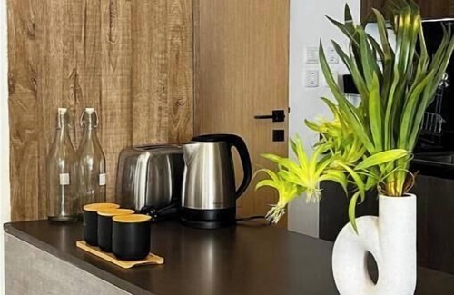 Central Business District Apartment | Modern Luxe 2bd w/pool/gym/steam