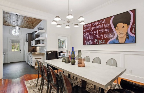 Dixon Park House | Modern Luxe Sophistication Near Forsyth Park