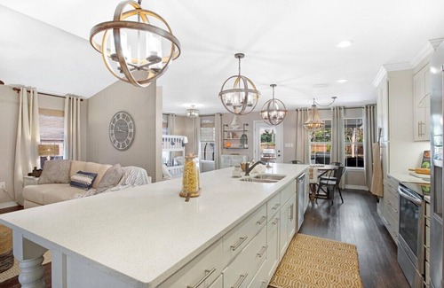 Fort Walton Beach - Destin House | Modern Luxury! Gated Beach with LSV and Swim Spa