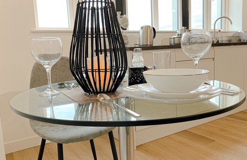 West Bromwich Apartment | Modern Luxury Serviced Duplex Apartments by Repose