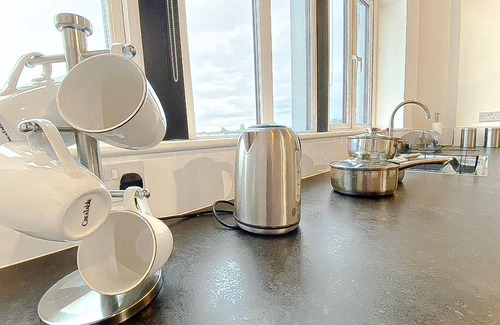 West Bromwich Apartment | Modern Luxury Serviced Duplex Apartments by Repose
