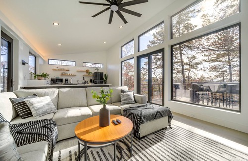 Pisgah Forest House | Modern Mountain-View Sanctuary in Pisgah Forest