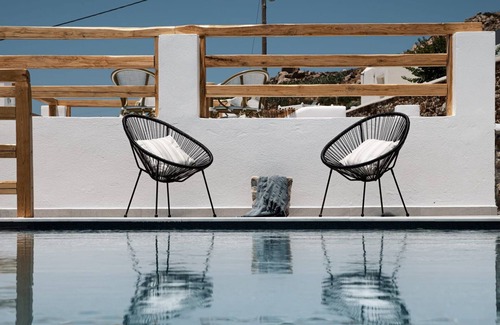 Naxos Town Villa | Modern Naxos Villa | Villa Xenios | 4 Bedrooms | Private Pool | Breathtaking.