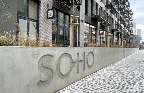 Holesovice Apartment | Modern new 1BR apartment with Parking in Prague close to city-centre.