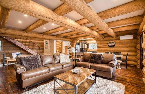 Sagle House | Modern, peaceful log cabin in the woods with incredible lake & mountain views