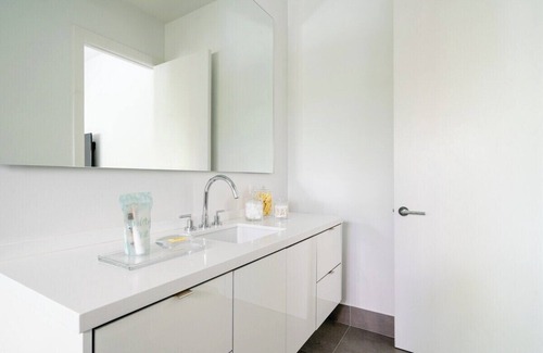 Highland Park Delray House | Modern Poolside Oasis in the Heart of Delray Beach