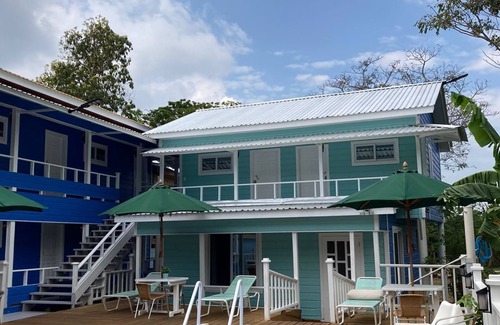 Isla de Utila Cabin | Modern Room in the Bay Island Utila w/AC