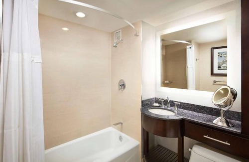 Dupont Circle Hotel | Modern Retreat in Historic D.C.! Swimming Pool, Pets Allowed!