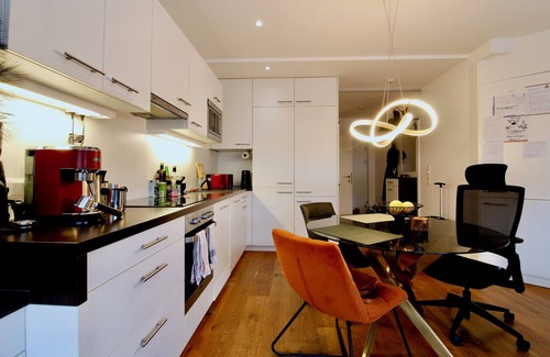 Favoriten Apartment | modern rooftop APT Vienna