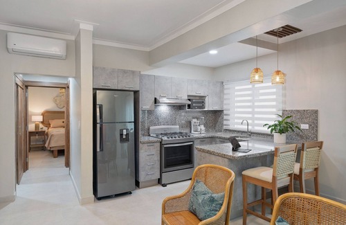 Downtown Santo Domingo Condo | Modern-Safe-Lovely-1bd-w/pool-A/C-WiFi-YellowKey*